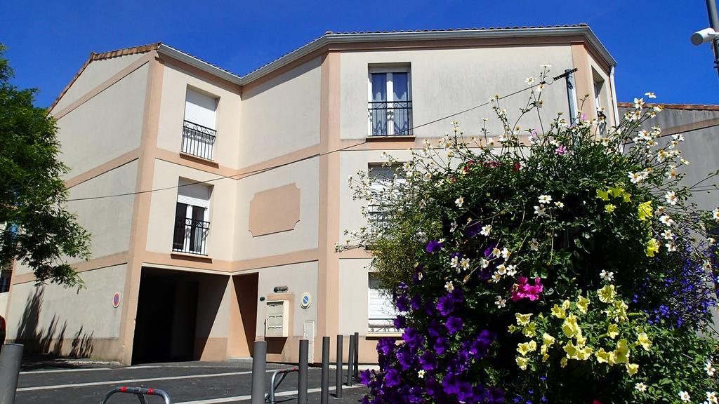 Apartamento Clos Chantegrive Saint-Médard-en-Jalles Exterior foto