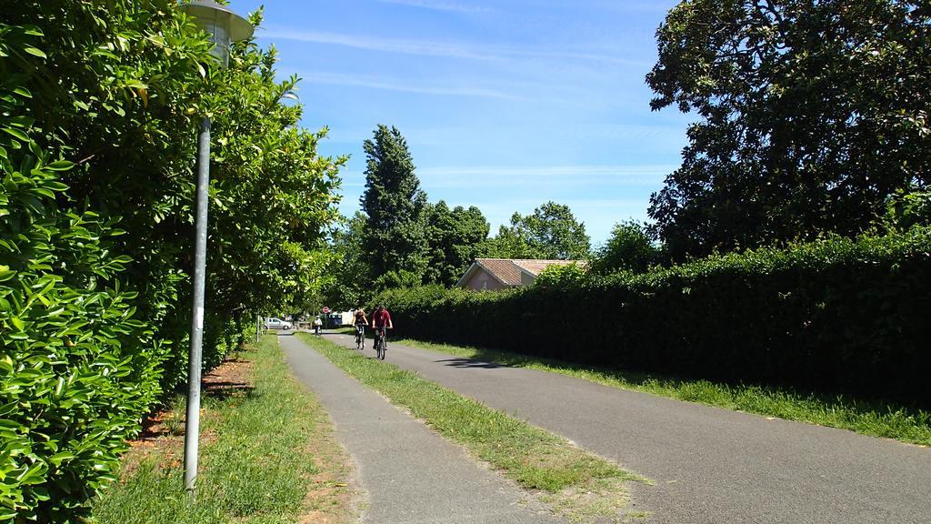 Apartamento Clos Chantegrive Saint-Médard-en-Jalles Exterior foto